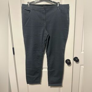 Violets & Roses Charcoal Gray Pants Women’s size 18W